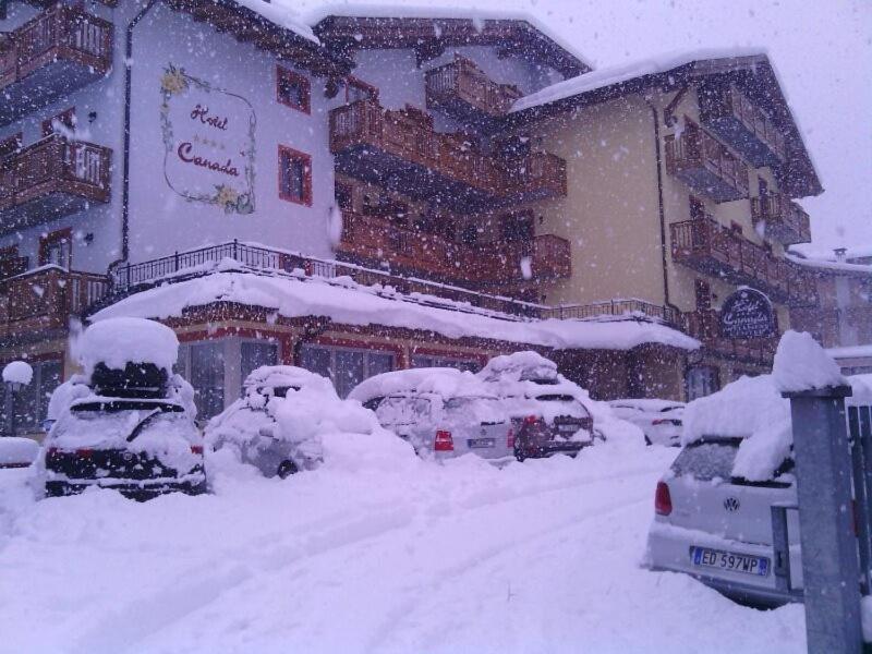 Hotel Canada Pinzolo Bagian luar foto